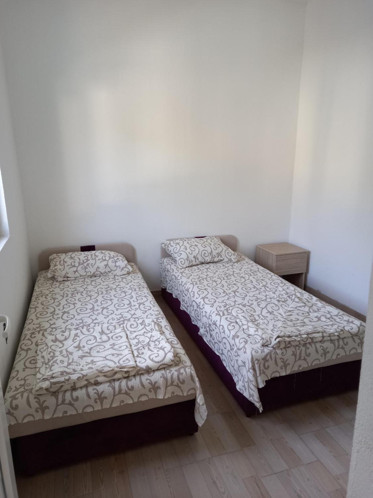 Md Apartmani Canj Bilik gambar